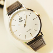 Vandeniui atsparus laikrodis su apvaliu ciferblatu