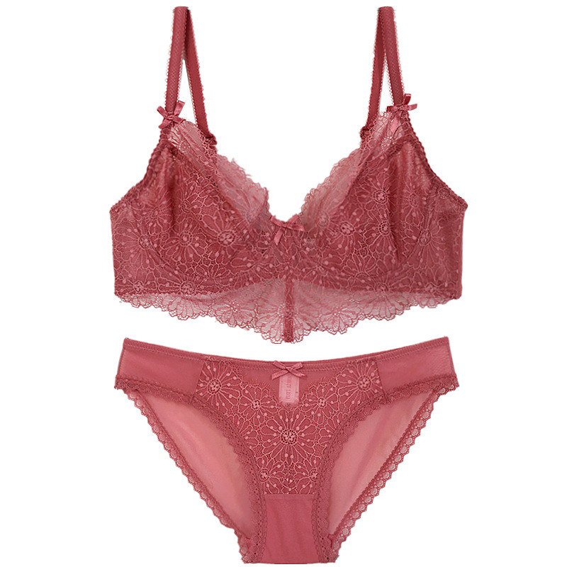Naujas didelio dydžio BCD Cup liemenėlių rinkinys Sexy Lace Ultra plonas moteriškas apatinis trikotažas Vasarinės permatomos liemenėlės ir kelnaitės 70-85 BCD apatinis trikotažas