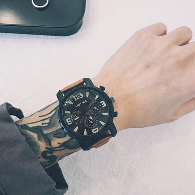 Vyriškas laisvalaikio laikrodis su odine apyranke