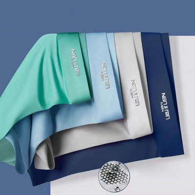 Bokseriai Vyriški Bokseriniai apatiniai Plokščios Kelnės Šilkinės Sausos Ir Patogios Vyriškos Apatinės Kelnaitės Kvėpuojančios Kelnaitės plonos Sexy Men BoxerŠortai 4XL