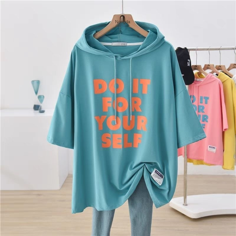 4XL Dideli marškinėliai trumpomis rankovėmis, moteriški vasaros saldainių spalvos gobtuvu korėjiečių paprastosios raidės vintažinės laisvos mados laisvalaikio marškinėliai