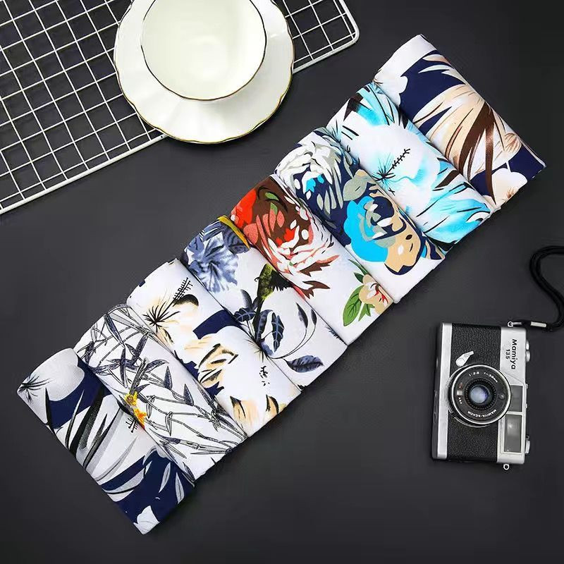 8tk Meeste aluspüksid Modal Meeste Bokserid Aluspüksid Hingavad Seksikas Mees Boxer Trend Aluspüksid Lühikesed püksid U kumer kott Meeste Aluspesu