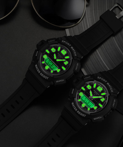 Férfi karóra világító talpbetéttel