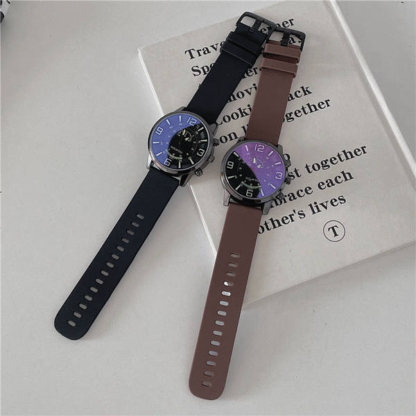 Naujo modelio vyriškas laikrodis su apvaliu ciferblatu