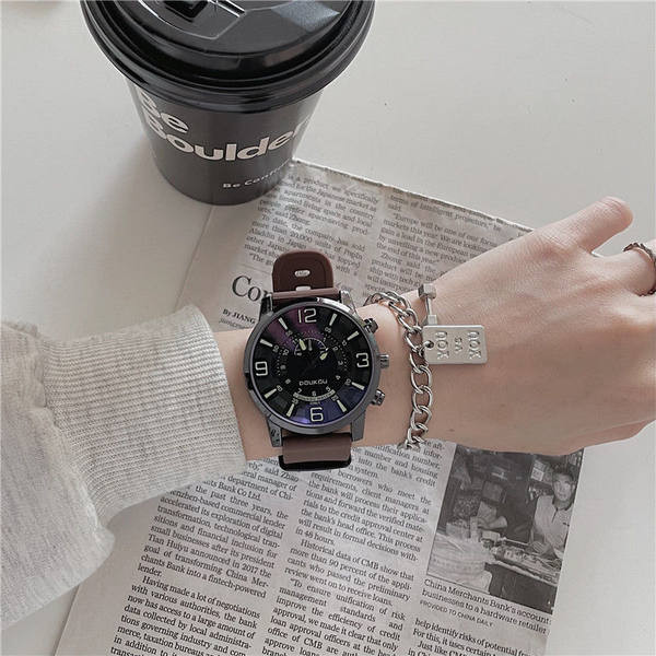 Naujo modelio vyriškas laikrodis su apvaliu ciferblatu