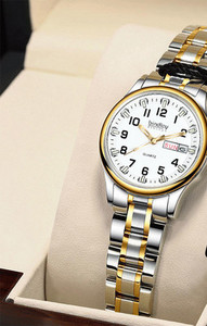 Világító férfi karóra ezüst és arany színben