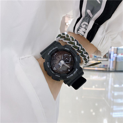 Paprastas vyriškas laikrodis su kalendoriumi ir žadintuvu