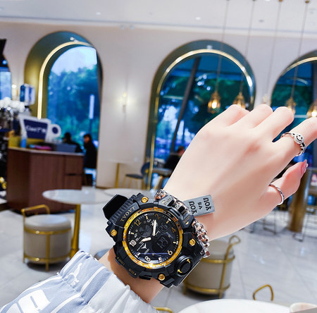 Sportinis laikrodis su silikonine apyranke