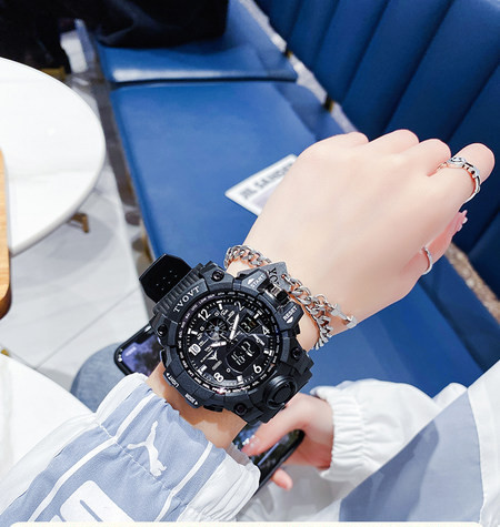 Sportinis laikrodis su silikonine apyranke