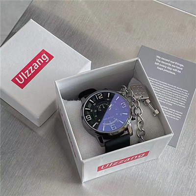 Vyriškas laikrodis su apvaliu ciferblatu ir odiniu dirželiu