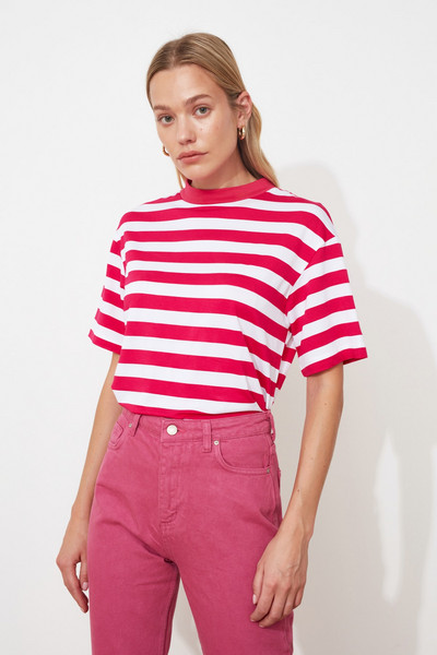 „Trendyol Striped Basic“ permatoma iškirptė megzti marškinėliai, moteriški 2021 m. apranga, madinga, kokybiška, vasaros pavasario marškinėliai, nauji laisvalaikio viršūnės, moteriškos, 2021 m. TWOSS21TS1204