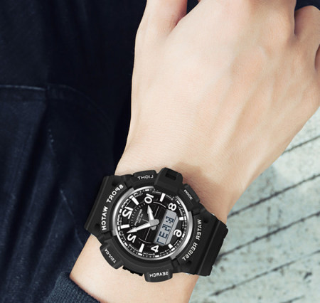 Vízálló férfi karóra bőr szíjjal új modell