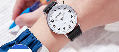 Naujo modelio vyriškas mechaninis laikrodis su odiniu dirželiu