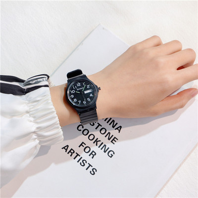 Naujo modelio vyriškas mechaninis laikrodis su odiniu dirželiu