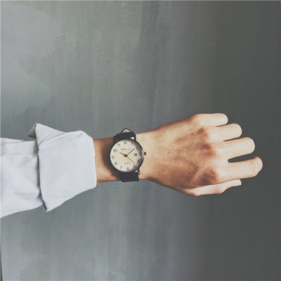 Elegáns férfi karóra - több színben