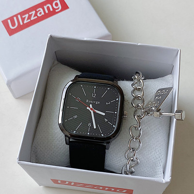 Férfi karóra négyzet alakú számlappal - retro modell