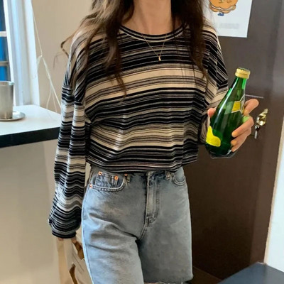 Csíkos, hosszú ujjú női póló O-nyakú koreai divatos túlméretezett póló Laza alkalmi Harajuku 2020 új őszi y2k felsők pólók