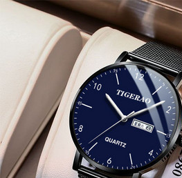 Мъжки часовник със светещи стрелки - два модела