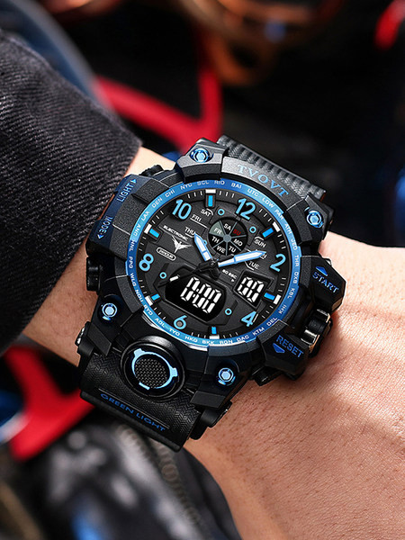 Ceas sport cu curea din cauciuc