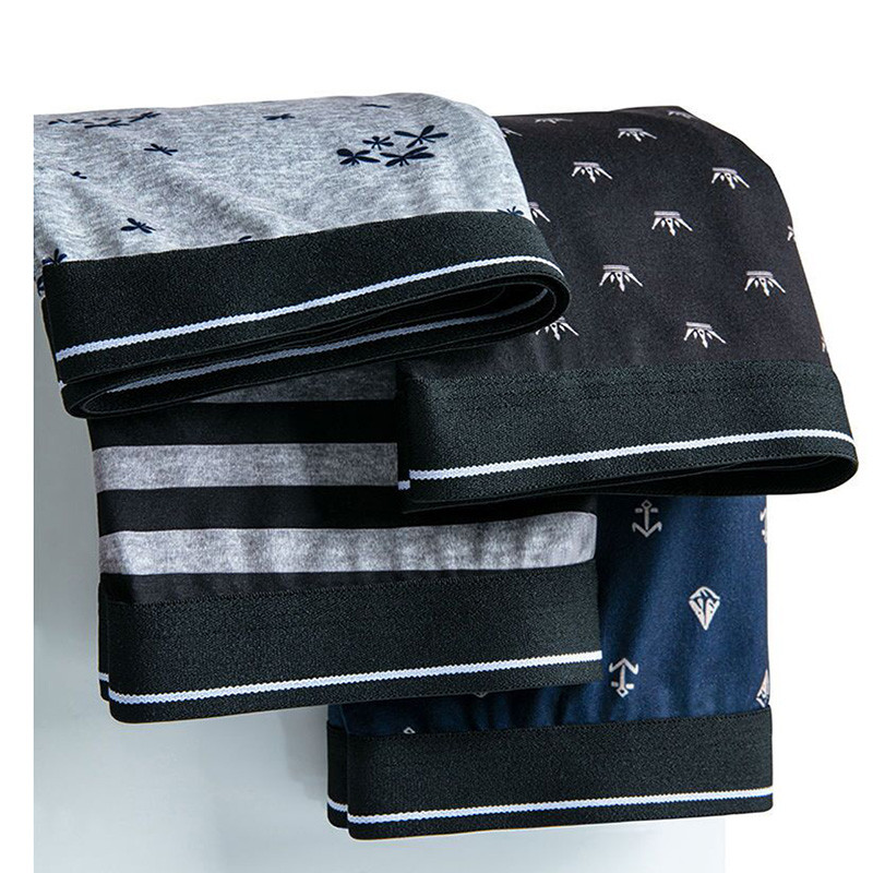 4/8 db/Lot Férfi fehérnemű Modális férfi rövidnadrág Kényelmes fehérnemű Férfi Nagy méretű bugyi férfiaknak boxer szett Nyomtatás Fekete színek