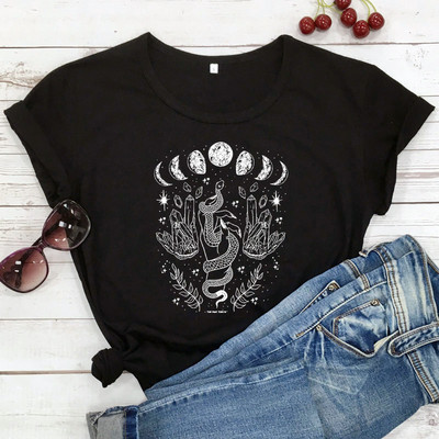 Mystical Moon With Snake póló Trendi Moon Phases Witch póló Camiseta Fashion Női Crescent Moon Grafikus felső póló