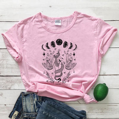 Mystical Moon With Snake póló Trendi Moon Phases Witch póló Camiseta Fashion Női Crescent Moon Grafikus felső póló