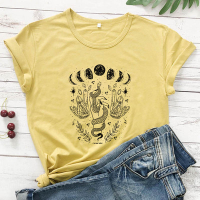 Mystical Moon With Snake póló Trendi Moon Phases Witch póló Camiseta Fashion Női Crescent Moon Grafikus felső póló