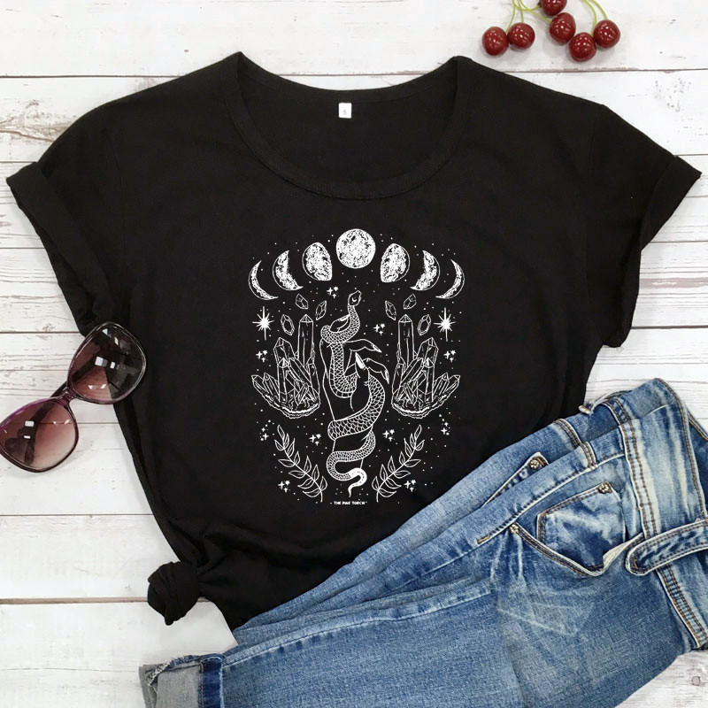Mystical Moon With Snake póló Trendi Moon Phases Witch póló Camiseta Fashion Női Crescent Moon Grafikus felső póló