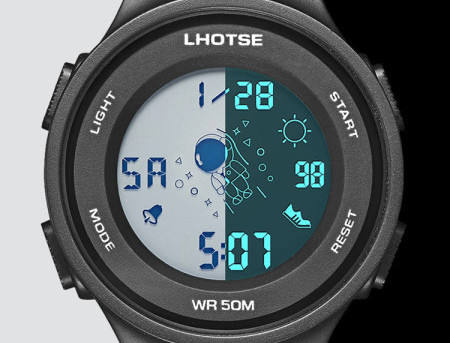 Ümara kuju ja kummist rihmaga meeste käekell