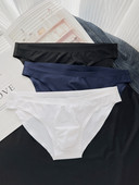 Varrat nélküli férfi rövidnadrág 2 darab egy szettben - egyszínű