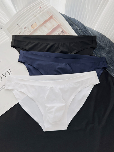 Varrat nélküli férfi rövidnadrág 2 darab egy szettben - egyszínű