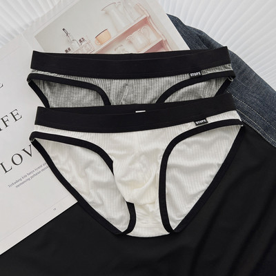 Dviejų dalių vyriškų kelnaičių komplektas žemu liemeniu