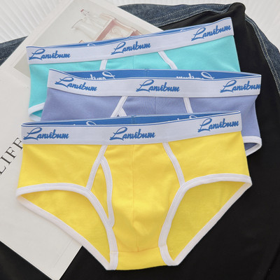 3 vyriškų medvilninių kelnaičių rinkinys su plačia elastine juostele ir užrašu