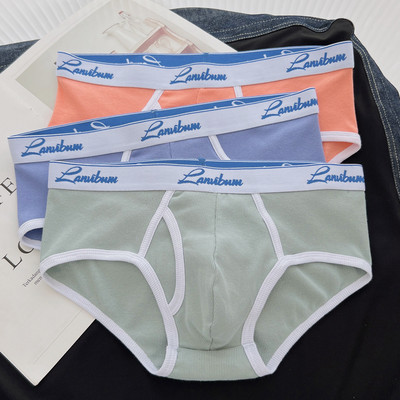 3 vyriškų medvilninių kelnaičių rinkinys su plačia elastine juostele ir užrašu