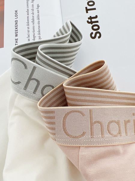 Boxer pentru bărbați într-un set de trei piese