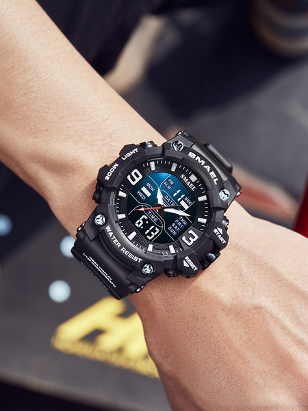 Vyriškas sportinis laikrodis su silikoniniu dirželiu