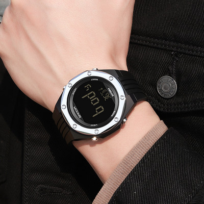 Vyriškas elektroninis laikrodis - su guminiu dirželiu