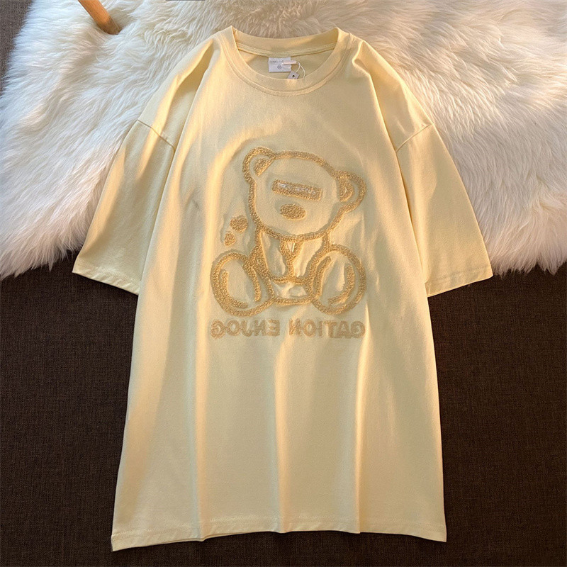 Minimalista bolyhos hímzés Bear Street Ins Laza, nagyméretű, rövid ujjú női póló 2021 nyári harajuku alkalmi póló