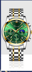 Férfi karóra fém szíjjal