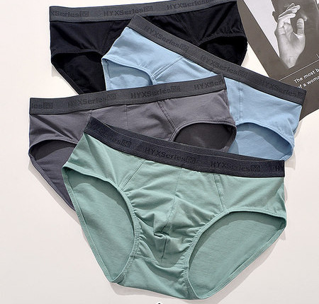 Vyriškos laisvalaikio kelnaitės su užrašais