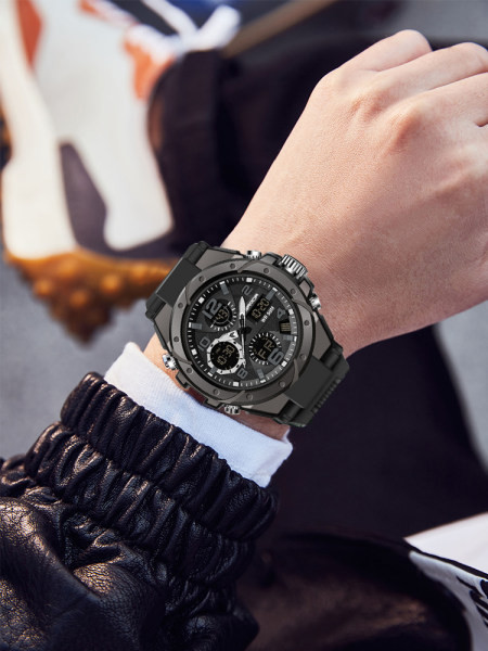 Vyriškas laikrodis su silikonine apyranke – keli modeliai