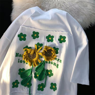 Kaunis lillekrüsanteemiga pilt Prinditud naiste T-särgid Suures suuruses riided Lühikeste varrukatega T-särgid Ümarkaelusega naiste T-särk