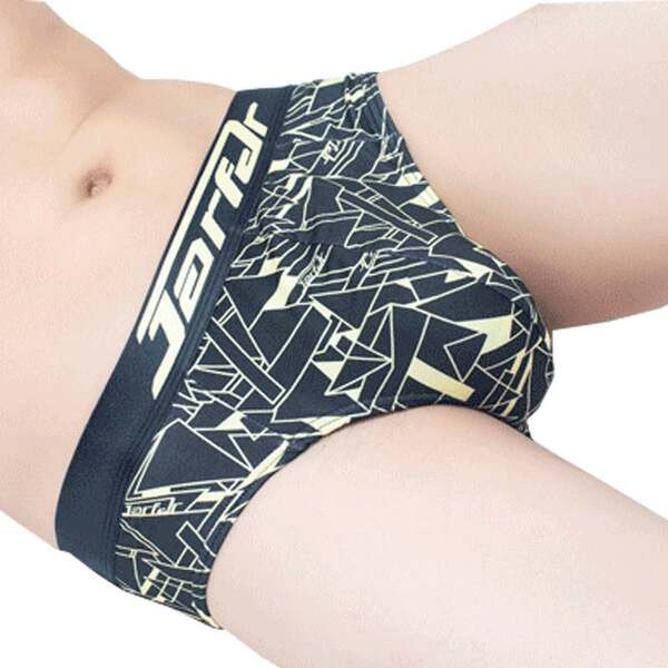 Naujo modelio vyriškos kelnaitės su raštu ir plačia guma