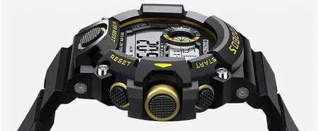 Férfi elektronikus karóra gumi szíjjal, többféle színben