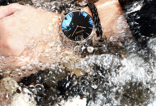 Vízálló kerek számlapú férfi karóra