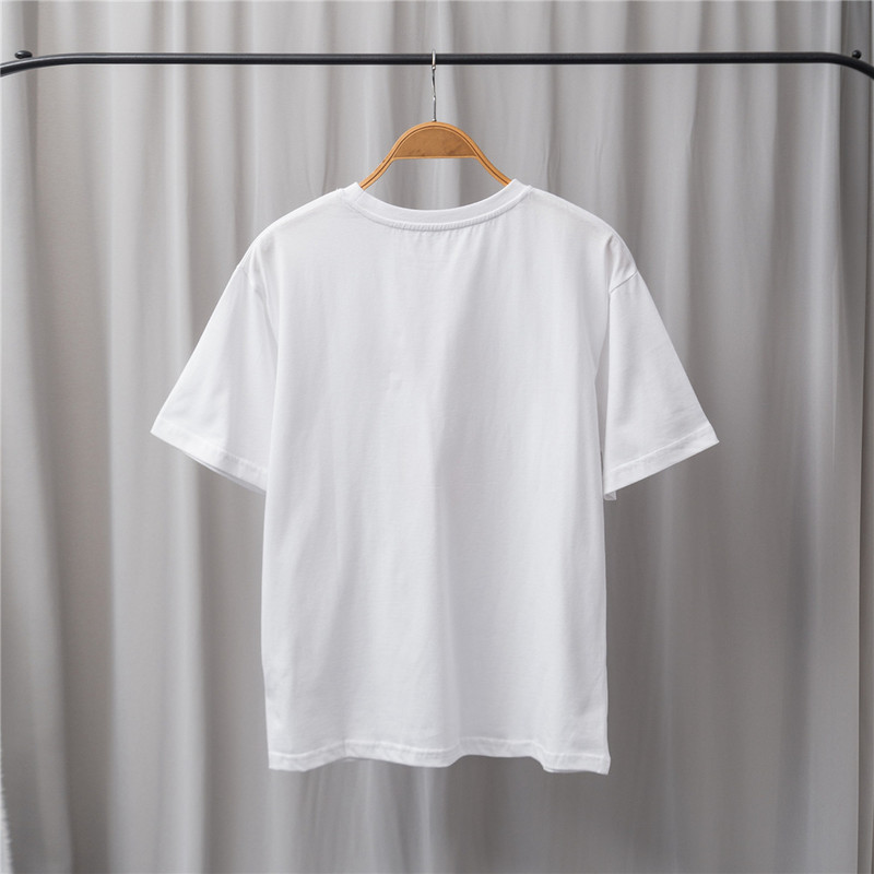 2021-es nyári nyomtatott környakú, rövid ujjú felső, bő szivárványbetűs mosolygós póló női póló