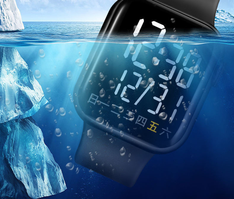 Muški elektronički sat s gumenim remenom