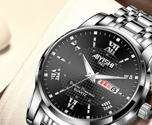 Neperšlampamas vyriškas laikrodis – šviečiantis apvaliu ciferblatu