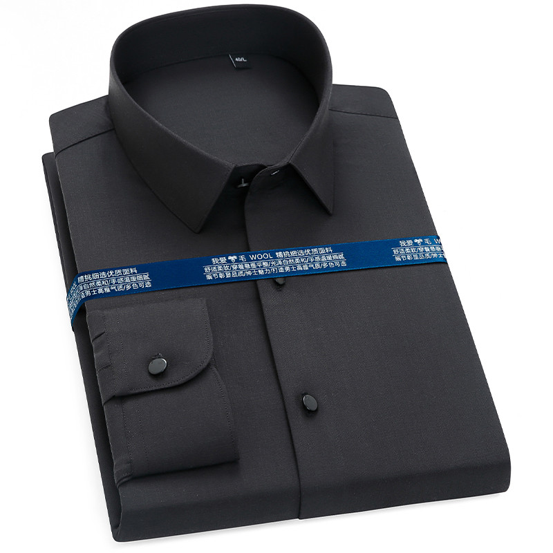 Kiváló minőségű új férfi ingek divatos hosszú ujjú pamut kényelmes üzletember, normál szabású, gombos munkaing ősz