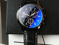 Ceas mecanic cu curea din piele